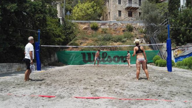 Beach tennis στο Μελιτζάζζ Λεωνιδίου! (εικόνες)