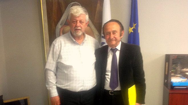 &Epsilon;&iota;&delta;ή&sigma;&epsilon;&iota;&sigmaf; έ&beta;&gamma;&alpha;&lambda;&epsilon; &eta; &sigma;&upsilon;&nu;ά&nu;&tau;&eta;&sigma;&eta; &Pi;&alpha;&upsilon;&lambda;ή &mu;&epsilon; &tau;&omicron;&nu; &Pi;&rho;ό&epsilon;&delta;&rho;&omicron; &tau;&eta;&sigmaf; &Pi;&alpha;&nu;&epsilon;&lambda;&lambda;&alpha;&delta;&iota;&kappa;ή&sigmaf; Έ&nu;&omega;&sigma;&eta;&sigmaf; &Alpha;&rho;&kappa;ά&delta;&omega;&nu;