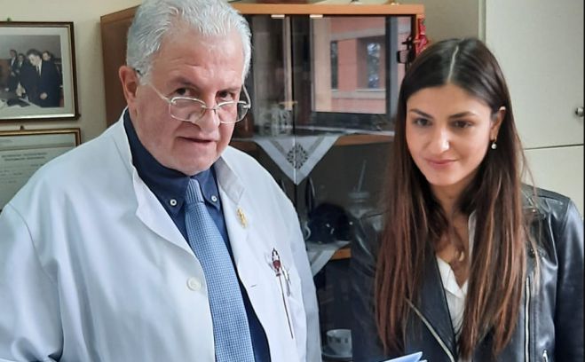 &Nu;έ&alpha; &gamma;&iota;&alpha;&tau;&rho;ό&sigmaf; &gamma;&iota;&alpha; &tau;&omicron; &Pi;&epsilon;&rho;&iota;&phi;&epsilon;&rho;&epsilon;&iota;&alpha;&kappa;ό &Iota;&alpha;&tau;&rho;&epsilon;ί&omicron; &Alpha;&gamma;ί&omicron;&upsilon; &Alpha;&nu;&delta;&rho;έ&alpha; &Kappa;&upsilon;&nu;&omicron;&upsilon;&rho;ί&alpha;&sigmaf;