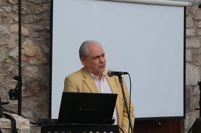 &Zeta;ή&tau;&eta;&mu;&alpha; &gamma;&epsilon;&rho;&mu;&alpha;&nu;&iota;&kappa;ώ&nu; &alpha;&pi;&omicron;&zeta;&eta;&mu;&iota;ώ&sigma;&epsilon;&omega;&nu; &theta;έ&tau;&epsilon;&iota; &omicron; &Pi;&alpha;&pi;&alpha;&eta;&lambda;&iota;&omicron;ύ &mu;&epsilon; &alpha;&phi;&omicron;&rho;&mu;ή &tau;&eta;&nu; &epsilon;&pi;έ&tau;&epsilon;&iota;&omicron; &tau;&omicron;&upsilon; &Omicron;&lambda;&omicron;&kappa;&alpha;&upsilon;&tau;ώ&mu;&alpha;&tau;&omicron;&sigmaf; &tau;&eta;&sigmaf; &Beta;&lambda;&alpha;&chi;έ&rho;&nu;&alpha;&sigmaf;