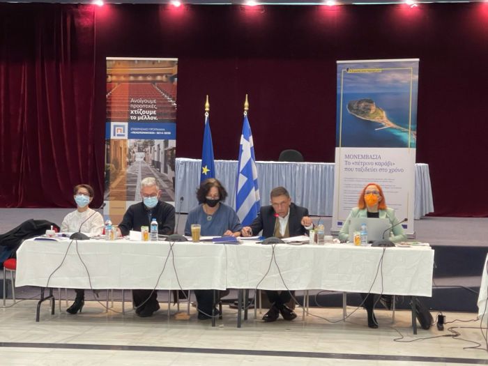 &Kappa;&lambda;&iota;&mu;ά&kappa;&iota;&omicron; &pi;&alpha;&rho;&alpha;&gamma;ό&nu;&tau;&omega;&nu; &tau;&eta;&sigmaf; &Epsilon;&upsilon;&rho;&omega;&pi;&alpha;ϊ&kappa;ή&sigmaf; &Epsilon;&pi;&iota;&tau;&rho;&omicron;&pi;ή&sigmaf; &sigma;&tau;&eta;&nu; &Tau;&rho;ί&pi;&omicron;&lambda;&eta; - &Sigma;&tau;&eta; &sigma;&upsilon;&nu;ά&nu;&tau;&eta;&sigma;&eta; &omicron; &Chi;. &Lambda;&alpha;&mu;&pi;&rho;ό&pi;&omicron;&upsilon;&lambda;&omicron;&sigmaf;