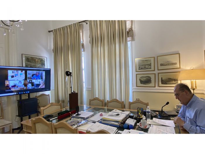 &Tau;&alpha; 6 έ&rho;&gamma;&alpha; &pi;&omicron;&upsilon; &theta;&alpha; &pi;&rho;&omicron;&chi;&omega;&rho;ή&sigma;&omicron;&upsilon;&nu; &sigma;&tau;&eta;&nu; &pi;&upsilon;&rho;ό&pi;&lambda;&eta;&kappa;&tau;&eta; &Alpha;&rho;&kappa;&alpha;&delta;ί&alpha;