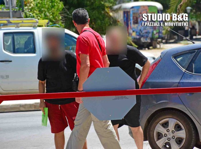 Υπό δρακόντεια μέτρα ασφαλείας μεταφέρθηκε ο 37χρονος από το Άργος στις φυλακές Τρίπολης