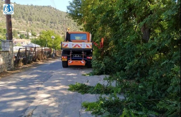 &Nu;έ&epsilon;&sigmaf; &epsilon;&rho;&gamma;&alpha;&sigma;ί&epsilon;&sigmaf; &alpha;&pi;ό &tau;&omicron;&nu; &Delta;ή&mu;&omicron; &Tau;&rho;ί&pi;&omicron;&lambda;&eta;&sigmaf; | &Tau;&zeta;&iota;&omicron;ύ&mu;&eta;&sigmaf;: &laquo;&Kappa;ά&nu;&omicron;&upsilon;&mu;&epsilon; &delta;&omicron;&upsilon;&lambda;&epsilon;&iota;ά, &alpha;&nu;&tau;&iota;&mu;&epsilon;&tau;&omega;&pi;ί&zeta;&omicron;&upsilon;&mu;&epsilon; &iota;&sigma;ό&tau;&iota;&mu;&alpha; &tau;&eta;&nu; &pi;ό&lambda;&eta; &kappa;&alpha;&iota; &tau;&alpha; &chi;&omega;&rho;&iota;ά &mu;&alpha;&sigmaf;&raquo; (&epsilon;&iota;&kappa;ό&nu;&epsilon;&sigmaf;)