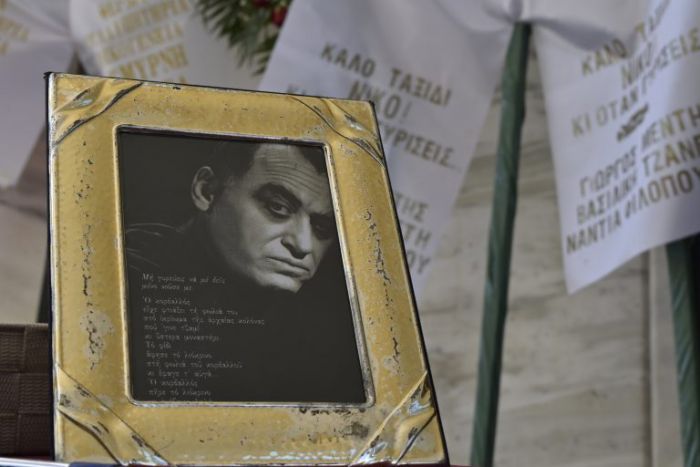 &Tau;&omicron; &tau;&epsilon;&lambda;&epsilon;&upsilon;&tau;&alpha;ί&omicron; &alpha;&nu;&tau;ί&omicron; &sigma;&tau;&omicron;&nu; &Nu;ί&kappa;&omicron; &Kappa;&alpha;&lambda;&omicron;&gamma;&epsilon;&rho;ό&pi;&omicron;&upsilon;&lambda;&omicron; &ndash; &Sigma;&upsilon;&gamma;&kappa;ί&nu;&eta;&sigma;&eta; &sigma;&tau;&eta;&nu; &pi;&omicron;&lambda;&iota;&tau;&iota;&kappa;ή &kappa;&eta;&delta;&epsilon;ί&alpha; &tau;&omicron;&upsilon; &sigma;&pi;&omicron;&upsilon;&delta;&alpha;ί&omicron;&upsilon; &eta;&theta;&omicron;&pi;&omicron;&iota;&omicron;ύ