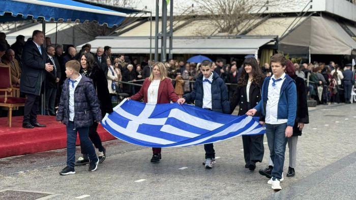 25&eta; &Mu;&alpha;&rho;&tau;ί&omicron;&upsilon; | &Tau;&alpha; &phi;&omega;&tau;&omicron;&gamma;&rho;&alpha;&phi;&iota;&kappa;ά &kappa;&lambda;&iota;&kappa; &tau;&eta;&sigmaf; &pi;&alpha;&rho;έ&lambda;&alpha;&sigma;&eta;&sigmaf; &sigma;&tau;&eta;&nu; &Tau;&rho;ί&pi;&omicron;&lambda;&eta;! (&epsilon;&iota;&kappa;ό&nu;&epsilon;&sigmaf;)