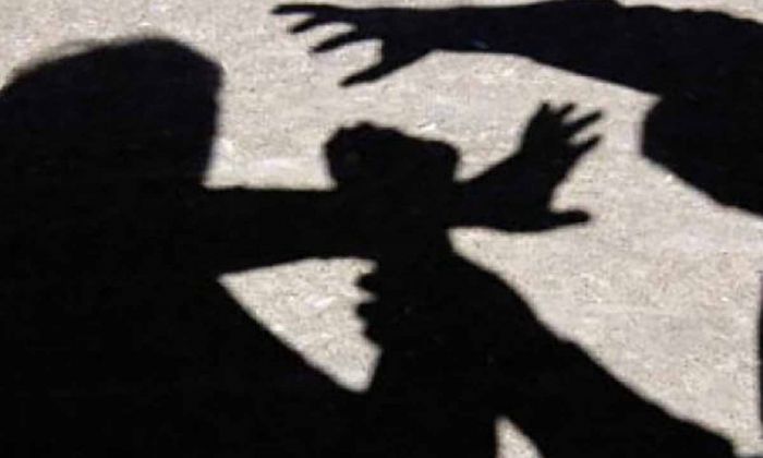 &Lambda;ή&sigma;&tau;&epsilon;&psi;&alpha;&nu; &mu;&epsilon; &beta;ί&alpha; &alpha;&nu;ή&lambda;&iota;&kappa;&omicron;&upsilon;&sigmaf; &gamma;&iota;&alpha; &chi;&rho;ή&mu;&alpha;&tau;&alpha; &kappa;&alpha;&iota; &kappa;&iota;&nu;&eta;&tau;ά &sigma;&tau;&eta;&nu; &Kappa;&omicron;&rho;&iota;&nu;&theta;ί&alpha; - &Sigma;&upsilon;&lambda;&lambda;ή&psi;&epsilon;&iota;&sigmaf; &alpha;&pi;ό &tau;&eta;&nu; &Alpha;&sigma;&tau;&upsilon;&nu;&omicron;&mu;ί&alpha;