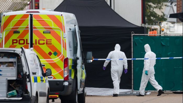 &Epsilon;&nu;&tau;&omicron;&pi;ί&sigma;&tau;&eta;&kappa;&epsilon; &kappa;&omicron;&nu;&tau;έ&iota;&nu;&epsilon;&rho; &mu;&epsilon; 39 &pi;&tau;ώ&mu;&alpha;&tau;&alpha; &sigma;&tau;&omicron; Έ&sigma;&epsilon;&xi; (vd)