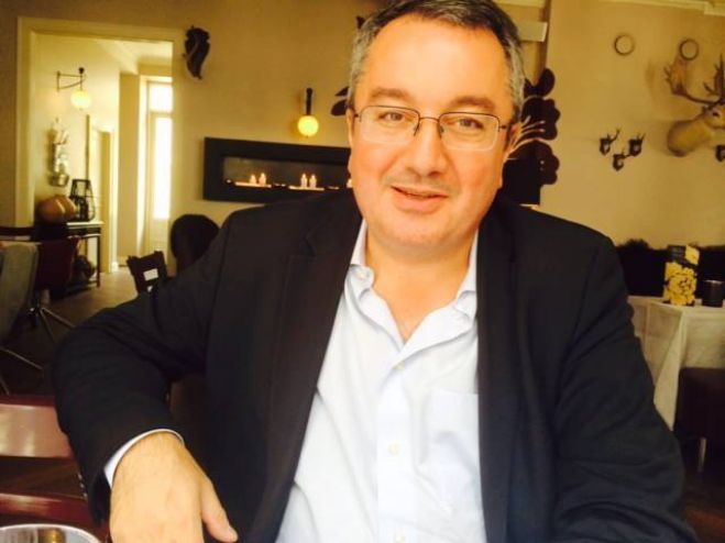 &Mu;ό&sigma;&iota;&alpha;&lambda;&omicron;&sigmaf;: "&Tau;&omicron; &epsilon;&mu;&beta;ό&lambda;&iota;&omicron; &gamma;&iota;&alpha; &tau;&omicron;&nu; &kappa;&omicron;&rho;&omega;&nu;&omicron;ϊό &theta;&alpha; &kappa;&upsilon;&kappa;&lambda;&omicron;&phi;&omicron;&rho;ή&sigma;&epsilon;&iota; &mu;ά&lambda;&lambda;&omicron;&nu; &tau;&omicron; 2021, &alpha;&lambda;&lambda;ά &theta;&alpha; έ&chi;&omicron;&upsilon;&mu;&epsilon; &pi;&rho;ό&beta;&lambda;&eta;&mu;&alpha; &mu;&alpha;&zeta;&iota;&kappa;ή&sigmaf; &pi;&alpha;&rho;&alpha;&gamma;&omega;&gamma;ή&sigmaf;"