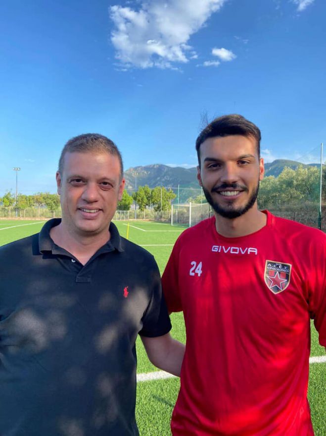 &Pi;&omicron;&delta;ό&sigma;&phi;&alpha;&iota;&rho;&omicron; | &Sigma;&tau;&omicron; &Kappa;&omicron;&rho;&alpha;&kappa;&omicron;&beta;&omicron;ύ&nu;&iota; &omicron; Ά&gamma;&gamma;&epsilon;&lambda;&omicron;&sigmaf; &Kappa;&omicron;&upsilon;&rho;&mu;&pi;έ&lambda;&eta;&sigmaf;