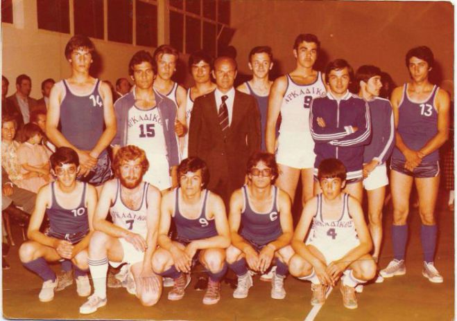 &Sigma;&alpha;&nu; &sigma;ή&mu;&epsilon;&rho;&alpha; ... &pi;&rho;&iota;&nu; 41 &chi;&rho;ό&nu;&iota;&alpha; &tau;&alpha; &epsilon;&gamma;&kappa;&alpha;ί&nu;&iota;&alpha; &kappa;&lambda;&epsilon;&iota;&sigma;&tau;&omicron;ύ &gamma;&upsilon;&mu;&nu;&alpha;&sigma;&tau;&eta;&rho;ί&omicron;&upsilon; &Tau;&rho;ί&pi;&omicron;&lambda;&eta;&sigmaf;!