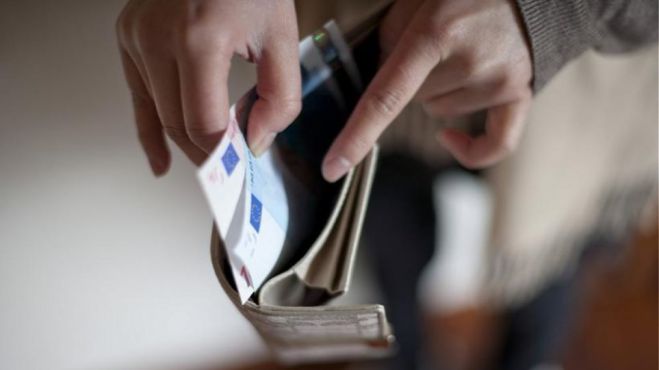 Κοινωνικό εισόδημα αλληλεγγύης | Δείτε αν πληρείτε τα κριτήρια
