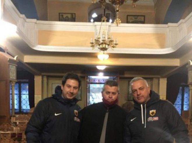 &Tau;&rho;ί&pi;&omicron;&lambda;&eta; | &Gamma;&iota;&alpha;&nu;&nu;ί&kappa;&eta;&sigmaf; &kappa;&alpha;&iota; &Delta;&eta;&mu;&eta;&tau;&rho;&iota;ά&delta;&eta;&sigmaf; &epsilon;&kappa;&kappa;&lambda;&eta;&sigma;&iota;ά&sigma;&tau;&eta;&kappa;&alpha;&nu; &sigma;&tau;&omicron;&nu; Ά&gamma;&iota;&omicron; &Delta;&eta;&mu;ή&tau;&rho;&iota;&omicron; &pi;&rho;&iota;&nu; &tau;&omicron; &mu;&alpha;&tau;&sigmaf; &mu;&epsilon; &tau;&omicron;&nu; &Alpha;&sigma;&tau;έ&rho;&alpha;