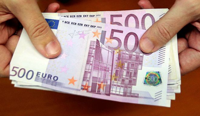 Μέχρι πότε θα κυκλοφορούν ... ελεύθερα τα χαρτονομίσματα των 500 €!