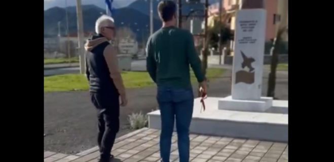 &Tau;&rho;ί&pi;&omicron;&lambda;&eta; | &Sigma;&tau;&eta;&nu; &pi;&rho;&omicron;&tau;&omicron;&mu;ή &tau;&omicron;&upsilon; &upsilon;&pi;&omicron;&sigma;&mu;&eta;&nu;&alpha;&gamma;&omicron;ύ &Mu;ά&rho;&iota;&omicron;&upsilon; &Mu;&iota;&chi;&alpha;ή&lambda; &Tau;&omicron;&upsilon;&rho;&omicron;ύ&tau;&sigma;&iota;&kappa;&alpha; &omicron; &Kappa;&alpha;&sigma;&sigma;&epsilon;&lambda;ά&kappa;&eta;&sigmaf; (vd)