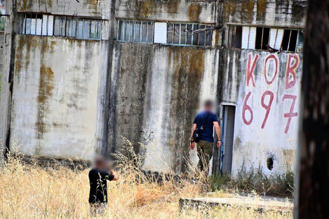 "&Delta;&epsilon; &theta;&alpha; &gamma;ί&nu;&omicron;&upsilon;&mu;&epsilon; &tau;&alpha; &kappa;&tau;ή&nu;&eta; &pi;&omicron;&upsilon; &theta;έ&lambda;&omicron;&upsilon;&nu;!"