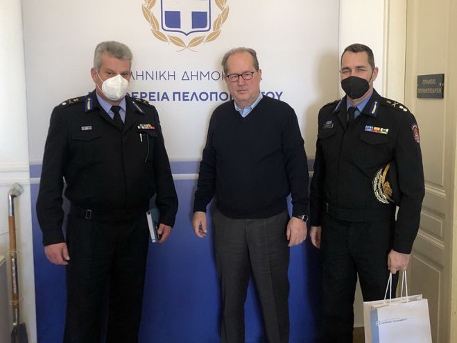 &Upsilon;&delta;&alpha;&tau;&omicron;&delta;&epsilon;&xi;&alpha;&mu;έ&nu;&epsilon;&sigmaf; &pi;&rho;&omicron;&mu;&eta;&theta;&epsilon;ύ&tau;&eta;&kappa;&epsilon; &eta; &Pi;&epsilon;&rho;&iota;&phi;έ&rho;&epsilon;&iota;&alpha; &Pi;&epsilon;&lambda;&omicron;&pi;&omicron;&nu;&nu;ή&sigma;&omicron;&upsilon;