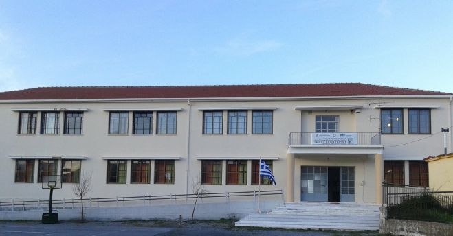 &Delta;&eta;&mu;ό&sigma;&iota;&omicron; &Iota;&Epsilon;&Kappa; &Mu;&epsilon;&gamma;&alpha;&lambda;ό&pi;&omicron;&lambda;&eta;&sigmaf; | &Xi;&epsilon;&kappa;ί&nu;&eta;&sigma;&alpha;&nu; &mu;&alpha;&theta;ή&mu;&alpha;&tau;&alpha; &Epsilon;&alpha;&rho;&iota;&nu;&omicron;ύ &Epsilon;&xi;&alpha;&mu;ή&nu;&omicron;&upsilon;