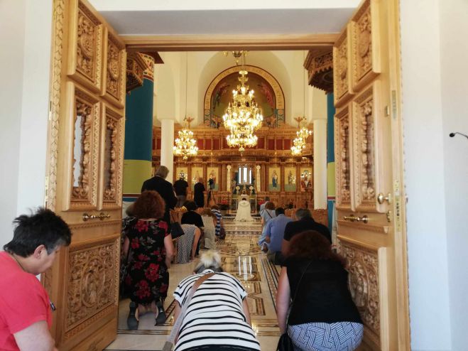 &Tau;&alpha; &epsilon;&gamma;&kappa;&alpha;ί&nu;&iota;&alpha; &tau;&omicron;&upsilon; &Nu;&alpha;&omicron;ύ &Alpha;&gamma;ί&omicron;&upsilon; &Tau;&rho;ύ&phi;&omega;&nu;&alpha; &Tau;&rho;ί&pi;&omicron;&lambda;&eta;&sigmaf; &mu;έ&sigma;&alpha; &alpha;&pi;ό &epsilon;&iota;&kappa;ό&nu;&epsilon;&sigmaf;!