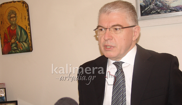 &Lambda;&upsilon;&kappa;&omicron;&upsilon;&rho;έ&nu;&tau;&zeta;&omicron;&sigmaf;: &laquo;&Beta;&rho;ή&kappa;&alpha;&mu;&epsilon; &tau;&eta; &lambda;ύ&sigma;&eta;. &Delta;ή&mu;&omicron;&sigmaf; &kappa;&alpha;&iota; &Pi;&epsilon;&rho;&iota;&phi;έ&rho;&epsilon;&iota;&alpha; &nu;&alpha; &alpha;&nu;&alpha;&sigma;&kappa;&omicron;&upsilon;&mu;&pi;&omega;&theta;&omicron;ύ&nu; &kappa;&alpha;&iota; &nu;&alpha; &alpha;&pi;&alpha;&lambda;&lambda;ά&xi;&omicron;&upsilon;&nu; &tau;&eta;&nu; &pi;ό&lambda;&eta; &alpha;&pi;ό &tau;&alpha; &sigma;&kappa;&omicron;&upsilon;&pi;ί&delta;&iota;&alpha;&raquo;