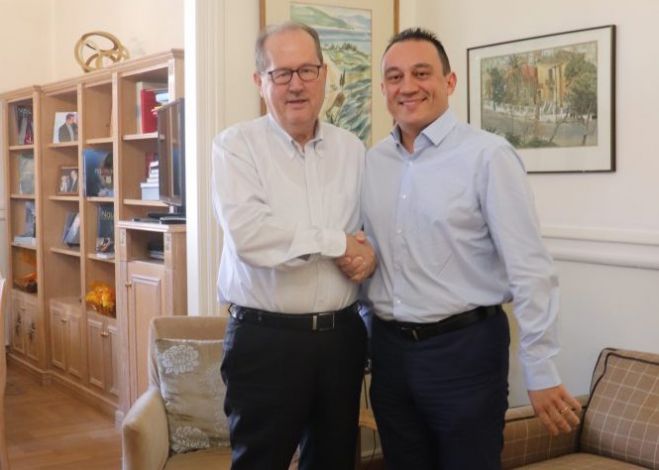 &Sigma;&upsilon;&nu;ά&nu;&tau;&eta;&sigma;&eta; &Nu;ί&kappa;&alpha; - &Beta;&lambda;ά&sigma;&eta; | &Tau;&iota; &epsilon;ί&pi;&alpha;&nu; &gamma;&iota;&alpha; &Delta;&Epsilon;&Eta; &Mu;&epsilon;&gamma;&alpha;&lambda;ό&pi;&omicron;&lambda;&eta;&sigmaf;, &phi;&upsilon;&sigma;&iota;&kappa;ό &alpha;έ&rho;&iota;&omicron; &sigma;&tau;&eta;&nu; &Tau;&rho;ί&pi;&omicron;&lambda;&eta; &kappa;&alpha;&iota; έ&rho;&gamma;&alpha;!