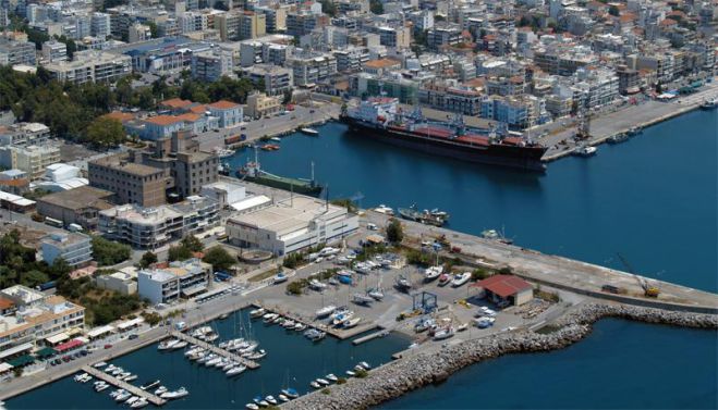Καθημερινά πλοίο από Καλαμάτα για Κρήτη;