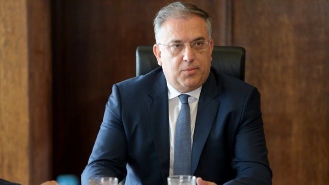&quot;Το 70% των δημοσίων υπαλλήλων κανονικά στη θέση του από Δευτέρα&quot;