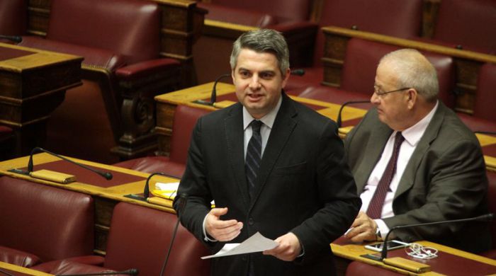 Οδυσσέας: "Η Κυβέρνηση μειώνει τη φορολογία των νέων καζίνο και βάζει "κόφτη" στα επιδόματα τριτέκνων και πολυτέκνων"