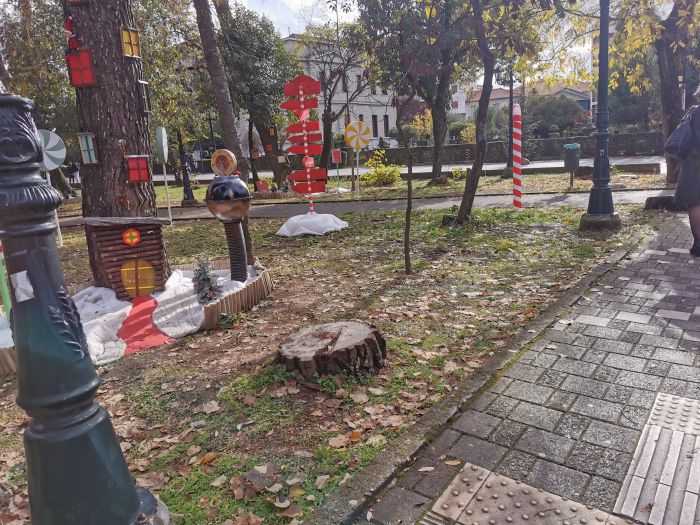 Ά&rho;&chi;&iota;&sigma;&alpha;&nu; &omicron;&iota; &zeta;&eta;&mu;&iota;έ&sigmaf; &sigma;&tau;&omicron;&nu; &Chi;&rho;&iota;&sigma;&tau;&omicron;&upsilon;&gamma;&epsilon;&nu;&nu;&iota;ά&tau;&iota;&kappa;&omicron; &sigma;&tau;&omicron;&lambda;&iota;&sigma;&mu;ό &tau;&eta;&sigmaf; &Tau;&rho;ί&pi;&omicron;&lambda;&eta;&sigmaf; &ndash; &Phi;ύ&lambda;&alpha;&kappa;&alpha; &beta;ά&zeta;&epsilon;&iota; &omicron; &Delta;ή&mu;&omicron;&sigmaf;!