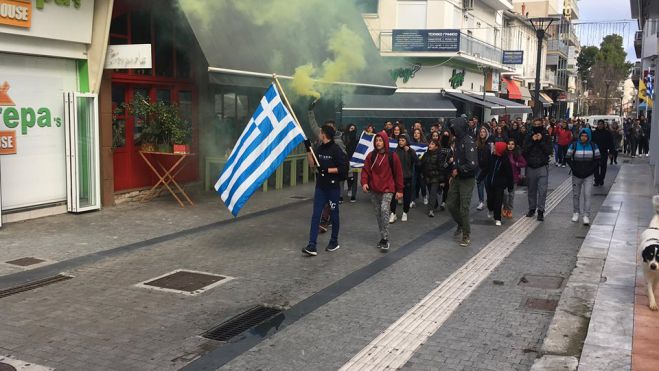 Νέα πορεία μαθητών για το όνομα της Μακεδονίας στην Τρίπολη (vd)