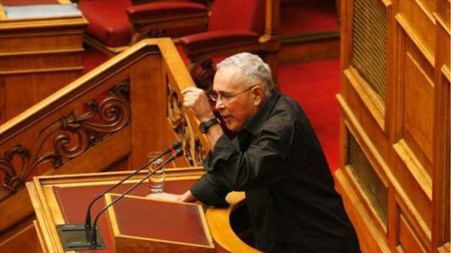 &Kappa;ώ&sigma;&tau;&alpha;&sigmaf; &Zeta;&omicron;&upsilon;&rho;ά&rho;&iota;&sigmaf;: "&Delta;&epsilon;&nu; &psi;&eta;&phi;ί&zeta;&omega; &tau;&eta; &sigma;&upsilon;&mu;&phi;&omega;&nu;ί&alpha; &tau;&omega;&nu; &Pi;&rho;&epsilon;&sigma;&pi;ώ&nu;"