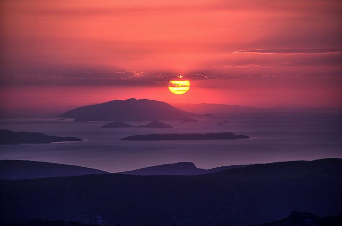 Μαγιάτικες ανατολές στον Κοσμά Κυνουρίας ...