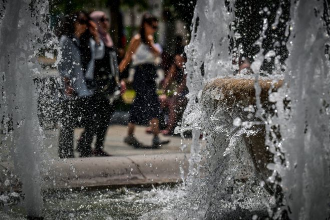 &Kappa;&alpha;ύ&sigma;&omega;&nu;&alpha;&sigmaf; &delta;&iota;&alpha;&rho;&kappa;&epsilon;ί&alpha;&sigmaf; &mu;έ&chi;&rho;&iota; &tau;&eta; &Delta;&epsilon;&upsilon;&tau;έ&rho;&alpha;