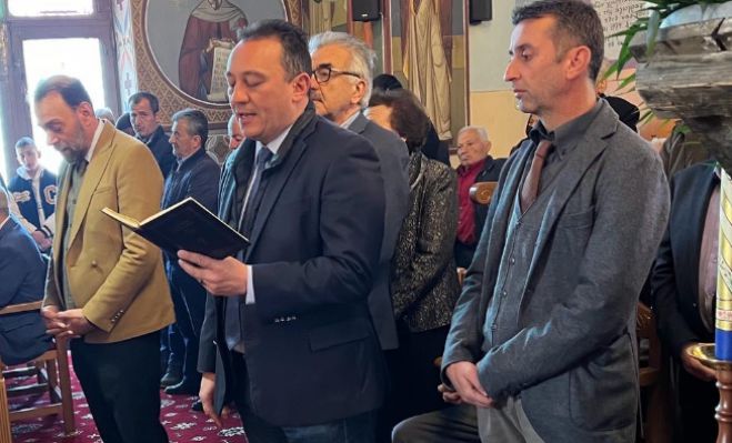 &Sigma;&tau;&omicron; &Theta;&epsilon;ό&kappa;&tau;&iota;&sigma;&tau;&omicron; &gamma;&iota;&alpha; &tau;&eta; &gamma;&iota;&omicron;&rho;&tau;ή &tau;&omega;&nu; &Alpha;&gamma;ί&omega;&nu; &Theta;&epsilon;&omicron;&delta;ώ&rho;&omega;&nu; &omicron; &Kappa;ώ&sigma;&tau;&alpha;&sigmaf; &Beta;&lambda;ά&sigma;&eta;&sigmaf; (&epsilon;&iota;&kappa;ό&nu;&epsilon;&sigmaf;)