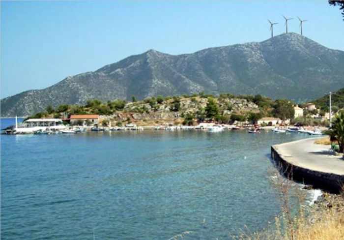 Νότια Κυνουρία | Αντιδράσεις για ανεμογεννήτριες σε Μαρί και Πούλιθρα