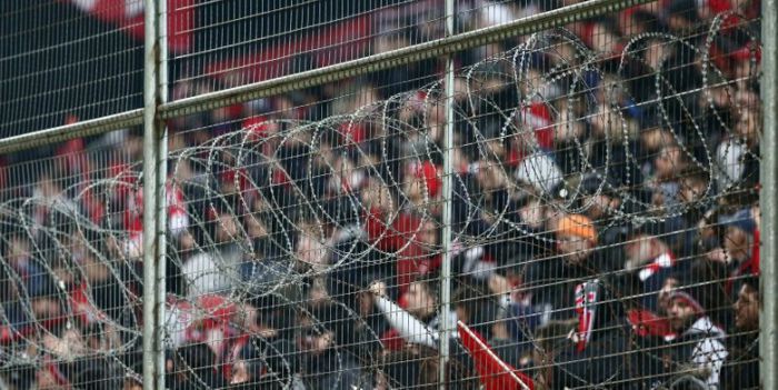 &Epsilon;&pi;ί&theta;&epsilon;&sigma;&eta; &Omicron;&lambda;&upsilon;&mu;&pi;&iota;&alpha;&kappa;ώ&nu; &sigma;&epsilon; &omicron;&pi;&alpha;&delta;ό &tau;&omicron;&upsilon; &Alpha;&sigma;&tau;έ&rho;&alpha; (&epsilon;&iota;&kappa;ό&nu;&epsilon;&sigmaf;)