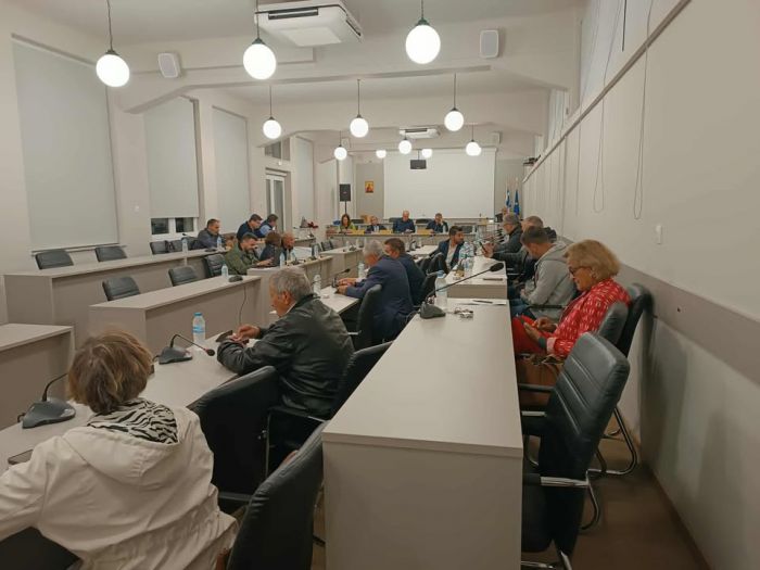 &Sigma;&tau;&iota;&sigmaf; 30 &Delta;&epsilon;&kappa;&epsilon;&mu;&beta;&rho;ί&omicron;&upsilon; &eta; &epsilon;&iota;&delta;&iota;&kappa;ή &sigma;&upsilon;&nu;&epsilon;&delta;&rho;ί&alpha;&sigma;&eta; &lambda;&omicron;&gamma;&omicron;&delta;&omicron;&sigma;ί&alpha;&sigmaf; &tau;&eta;&sigmaf; &delta;&eta;&mu;&omicron;&tau;&iota;&kappa;ή&sigmaf; &alpha;&rho;&chi;ή&sigmaf; &Tau;&rho;ί&pi;&omicron;&lambda;&eta;&sigmaf;