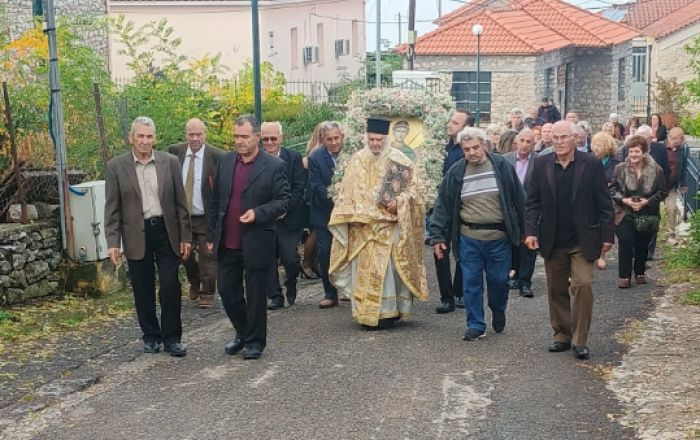 &Mu;&epsilon; &sigma;&upsilon;&gamma;&kappa;ί&nu;&eta;&sigma;&eta; &kappa;&alpha;&iota; &tau;&iota;&mu;έ&sigmaf; &gamma;&iota;ό&rho;&tau;&alpha;&sigma;&epsilon; &tau;&omicron;&nu; Ά&gamma;&iota;&omicron; &Delta;&eta;&mu;ή&tau;&rho;&iota;&omicron; &tau;&omicron; &Rho;ά&phi;&tau;&eta; &Gamma;&omicron;&rho;&tau;&upsilon;&nu;ί&alpha;&sigmaf; &ndash; &Eta; &beta;&rho;ά&beta;&epsilon;&upsilon;&sigma;&eta; &gamma;&iota;&alpha; &tau;&alpha; 50 &chi;&rho;ό&nu;&iota;&alpha; &pi;&rho;&omicron;&sigma;&phi;&omicron;&rho;ά&sigmaf; &tau;&omicron;&upsilon; &pi;. &Gamma;&epsilon;&omega;&rho;&gamma;ί&omicron;&upsilon; &Tau;&sigma;ί&tau;&omicron;&upsilon;&rho;&alpha; (vd)