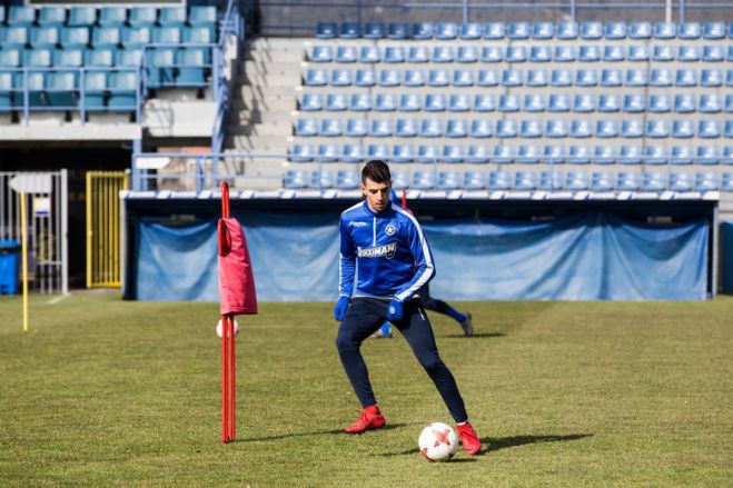 &Mu;&alpha;&rho;&omicron;&kappa;&iota;&nu;ό &pi;&omicron;&delta;&omicron;&sigma;&phi;&alpha;&iota;&rho;&iota;&sigma;&tau;ή &alpha;&pi;ό&kappa;&tau;&eta;&sigma;&epsilon; &omicron; &Alpha;&sigma;&tau;έ&rho;&alpha;&sigmaf;!