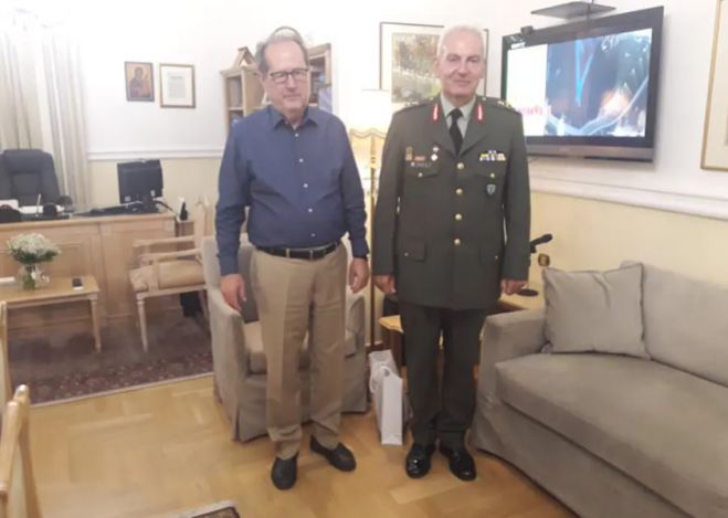 &Sigma;&upsilon;&nu;&alpha;&nu;&tau;ή&sigma;&epsilon;&iota;&sigmaf; &sigma;&tau;&eta;&nu; &Pi;&epsilon;&rho;&iota;&phi;έ&rho;&epsilon;&iota;&alpha; &epsilon;ί&chi;&epsilon; &omicron; &alpha;&pi;&epsilon;&rho;&chi;ό&mu;&epsilon;&nu;&omicron;&sigmaf; &delta;&iota;&omicron;&iota;&kappa;&eta;&tau;ή &Delta;&Iota;&Kappa;&Epsilon; &Pi;&epsilon;&lambda;&omicron;&pi;&omicron;&nu;&nu;ή&sigma;&omicron;&upsilon;