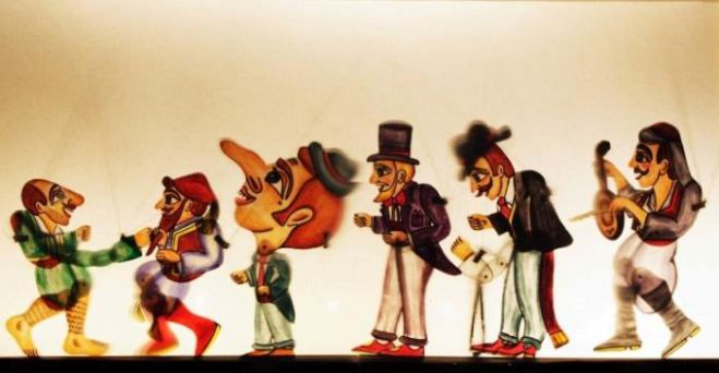 &Pi;&alpha;&rho;ά&sigma;&tau;&alpha;&sigma;&eta; &Kappa;&alpha;&rho;&alpha;&gamma;&kappa;&iota;ό&zeta;&eta; &sigma;&tau;&omicron; &chi;&omega;&rho;&iota;ό &Theta;ά&nu;&alpha;