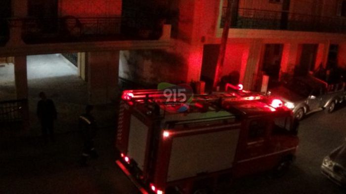 Φωτιά σε καμινάδα τζακιού στην Τρίπολη (vd)