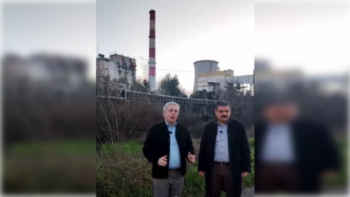 &Mu;&alpha;&kappa;&alpha;&rho;&eta;&sigmaf; - &Phi;&alpha;&rho;&alpha;&nu;&tau;&omicron;&sigmaf; &gamma;&iota;&alpha; &Mu;&epsilon;&gamma;&alpha;&lambda;ό&pi;&omicron;&lambda;&eta;: "&Eta; &kappa;&alpha;&rho;&delta;&iota;ά &tau;&eta;&sigmaf; &Pi;&epsilon;&lambda;&omicron;&pi;&omicron;&nu;&nu;ή&sigma;&omicron;&upsilon; &alpha;&pi;&alpha;&iota;&tau;&epsilon;ί &mu;έ&lambda;&lambda;&omicron;&nu;, ό&chi;&iota; &mu;ό&nu;&omicron; &alpha;&nu;&alpha;&mu;&nu;ή&sigma;&epsilon;&iota;&sigmaf;" (vd)