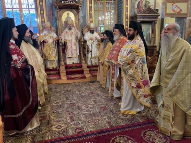&Omicron;&iota; &Lambda;&omicron;&upsilon;&kappa;&alpha;ΐ&tau;&epsilon;&sigmaf; &tau;ί&mu;&eta;&sigma;&alpha;&nu; &tau;&eta; &mu;&nu;ή&mu;&eta; &tau;&omicron;&upsilon; &Alpha;&gamma;ί&omicron;&upsilon; &Iota;&omega;ά&nu;&nu;&omicron;&upsilon; &tau;&omicron;&upsilon; &Chi;&rho;&upsilon;&sigma;&omicron;&sigma;&tau;ό&mu;&omicron;&upsilon; (&epsilon;&iota;&kappa;ό&nu;&epsilon;&sigmaf;)