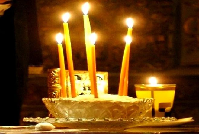 &Tau;&omicron; &Mu;&upsilon;&sigma;&tau;ή&rho;&iota;&omicron; &tau;&omicron;&upsilon; &Alpha;&gamma;ί&omicron;&upsilon; &Epsilon;&upsilon;&chi;&epsilon;&lambda;&alpha;ί&omicron;&upsilon; &sigma;&tau;&omicron; &Nu;&alpha;ό &Pi;&rho;&omicron;&phi;ή&tau;&eta; &Eta;&lambda;ί&alpha;