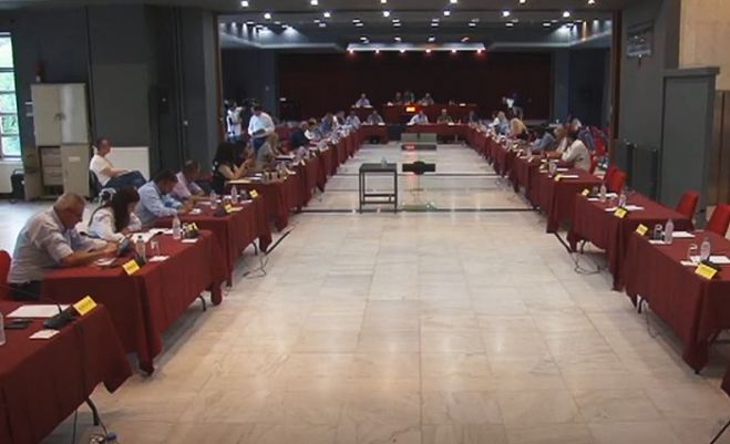 Περιφερειακό Συμβούλιο την Τετάρτη στην Τρίπολη - Συζήτηση και για τις φασιστικές επιθέσεις