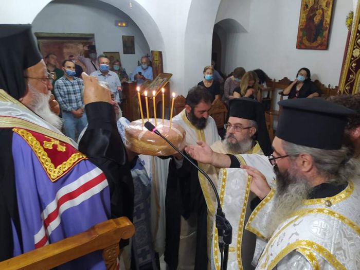 &Epsilon;&omicron;&rho;&tau;ή &Gamma;&epsilon;&nu;&epsilon;&sigma;ί&omicron;&upsilon; &Pi;&rho;&omicron;&delta;&rho;ό&mu;&omicron;&upsilon; &sigma;&tau;&omicron; &Mu;&omicron;&nu;&alpha;&sigma;&tau;ή&rho;&iota; &tau;&eta;&sigmaf; &Kappa;&upsilon;&nu;&omicron;&upsilon;&rho;ί&alpha;&sigmaf; (&epsilon;&iota;&kappa;ό&nu;&epsilon;&sigmaf;)