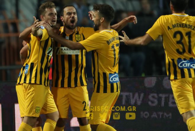 &Chi;&omega;&rho;ί&sigmaf; Mavraj &omicron; Ά&rho;&eta;&sigmaf; &kappa;ό&nu;&tau;&rho;&alpha; &sigma;&tau;&omicron;&nu; &Alpha;&sigma;&tau;έ&rho;&alpha;