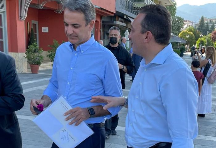 &Beta;&lambda;ά&sigma;&eta;&sigmaf; &gamma;&iota;&alpha; &tau;&eta; &mu;&epsilon;ί&omega;&sigma;&eta; &sigma;&tau;&omicron;&nu; &Epsilon;&Nu;&Phi;&Iota;&Alpha;: "&Pi;&alpha;&rho;&alpha;&mu;έ&nu;&omicron;&upsilon;&mu;&epsilon; &pi;&iota;&sigma;&tau;&omicron;ί &sigma;&tau;&iota;&sigmaf; &delta;&epsilon;&sigma;&mu;&epsilon;ύ&sigma;&epsilon;&iota;&sigmaf; &mu;&alpha;&sigmaf; &kappa;&alpha;&iota; &kappa;&omicron;&iota;&tau;ά&mu;&epsilon; &tau;&omicron;&upsilon;&sigmaf; &pi;&omicron;&lambda;ί&tau;&epsilon;&sigmaf; &sigma;&tau;&alpha; &mu;ά&tau;&iota;&alpha; &mu;&epsilon; &epsilon;&iota;&lambda;&iota;&kappa;&rho;ί&nu;&epsilon;&iota;&alpha;"