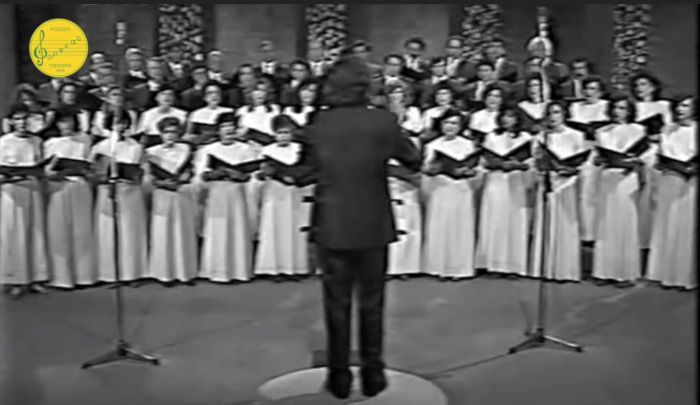 1990 | "Το Τροπάριο της Κασσιάνης" στην ΕΡΤ από τη Χορωδία "Ορφέας" Τρίπολης! (vd)
